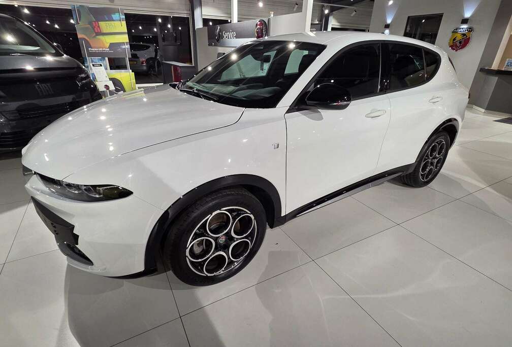 Alfa Romeo TI 1.5 HYBRID DCT 160 CV