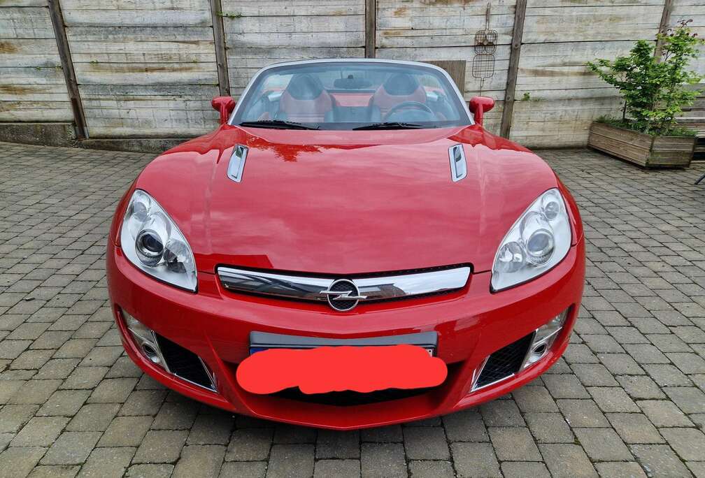 Opel 2.0 Turbo