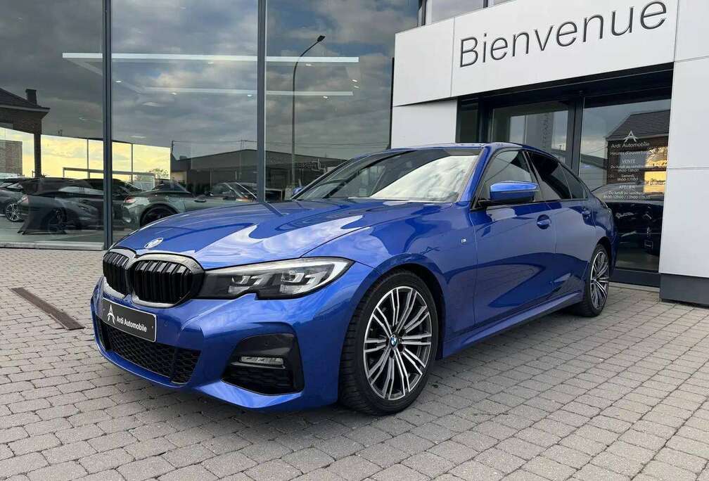 BMW *GARANTIE*PACK M*1ER PROP*LED AMB*CARPLAY*CAMERA*