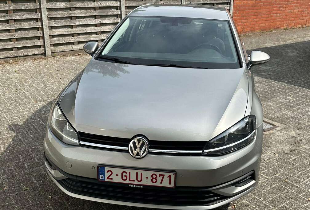 Volkswagen Golf 1.0 TSI BMT Comfortline