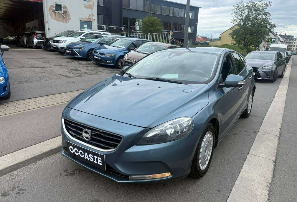 Volvo V40 1.6 D2 Kinetic R-Design