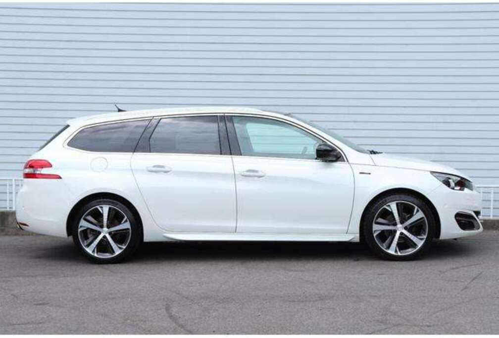 Peugeot GT Line (120cv)