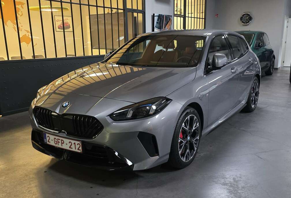BMW 116iA