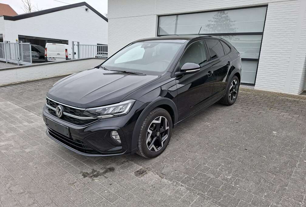 Volkswagen 1.0i R-Line PANO+SCHUIFDAK APP CONNECT 2800KM