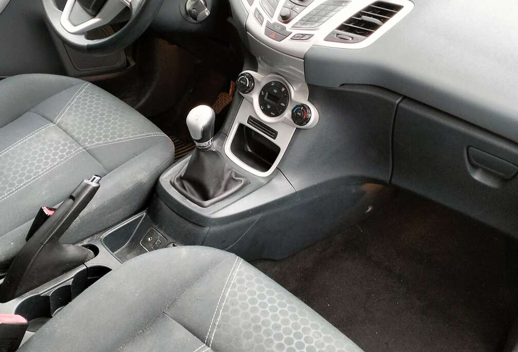 Ford Fiesta 1.6 TDCi Titanium ECOnetic DPF