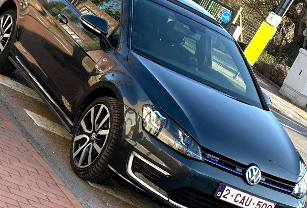 Volkswagen GOLF 7 GTE 2015