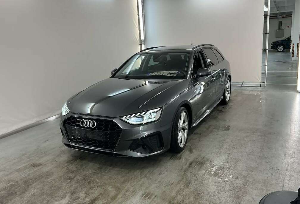 Audi A4*PACK S LINE MATRIX CUIR CAR PLAY