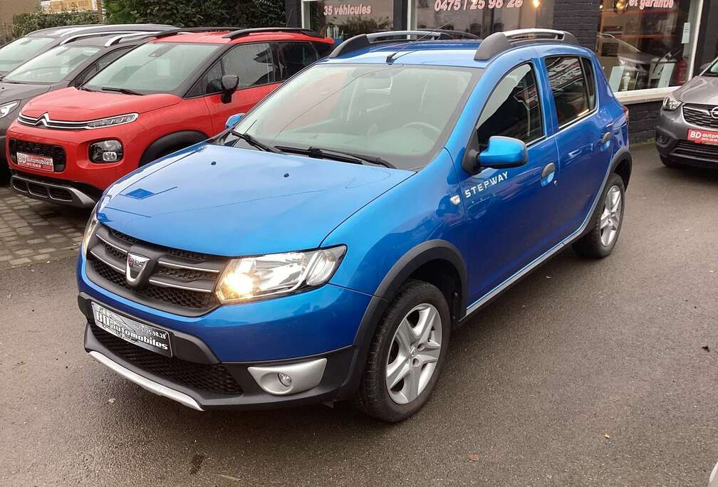 Dacia Stepway 0.9 TCe Plus clim navi 1 main