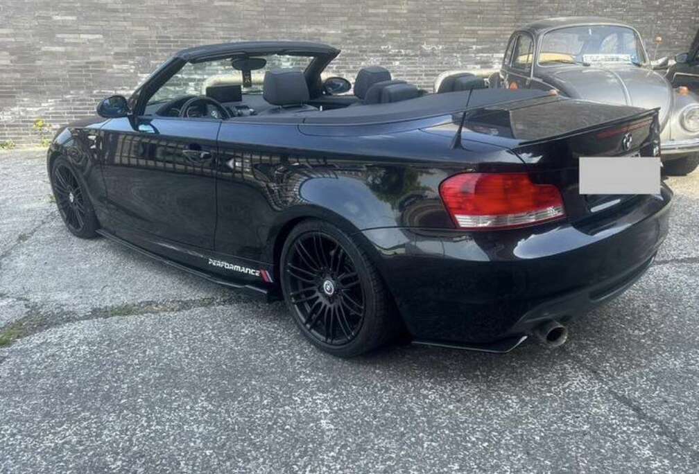 BMW 118iA
