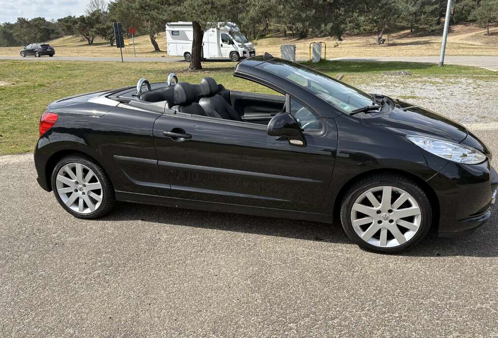 Peugeot CC 1.6i 16v Pack