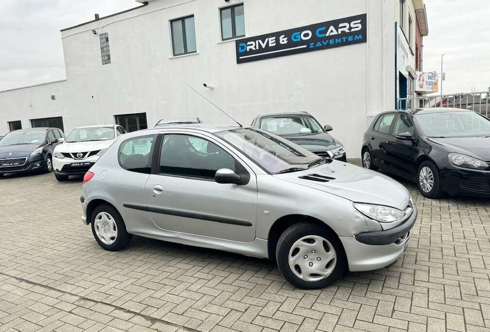 Peugeot 1.4i Enfant Terrible - Airco ** 1 JAAR GARANTIE **