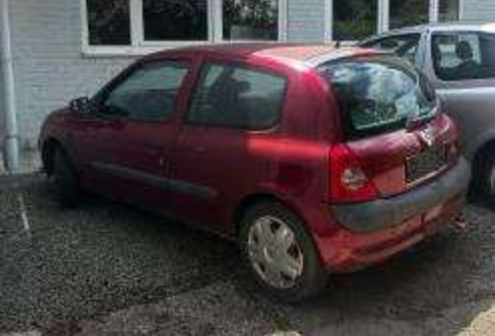 Renault 1.2i Authentique