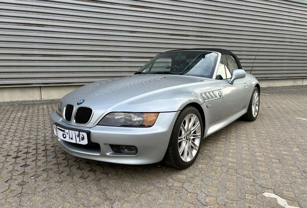 BMW 1.9i   Oldtimer gekeurd - Zeer Mooie staat