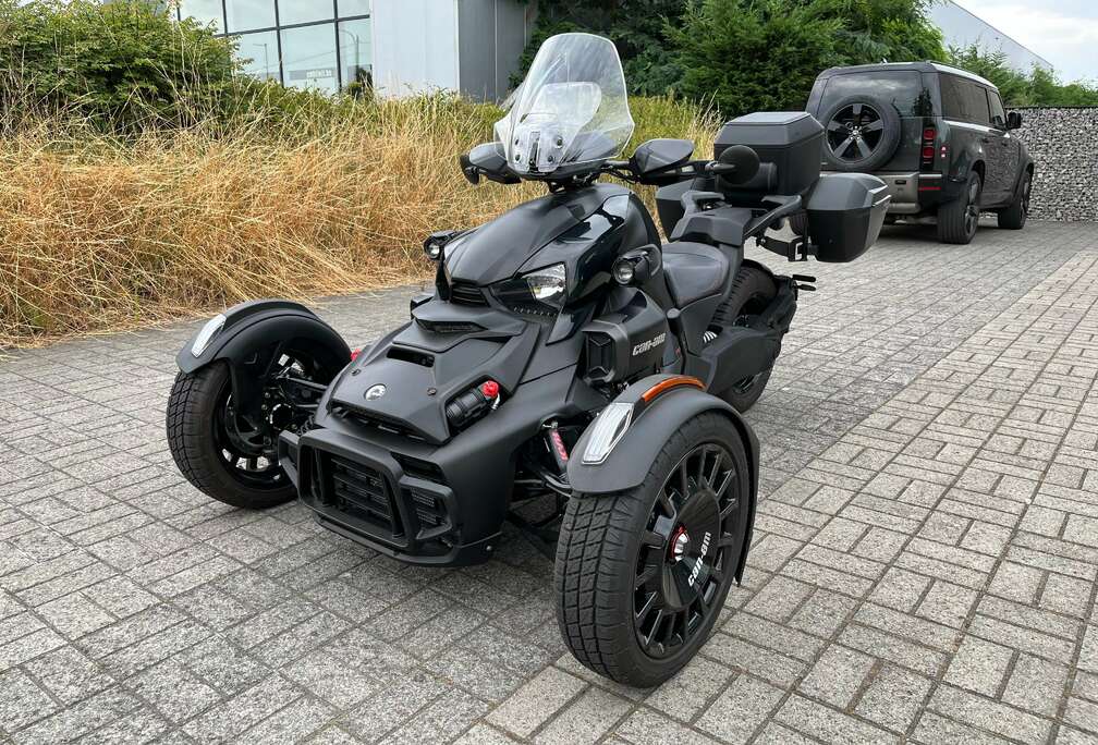 900 Rally