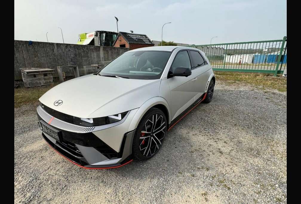Hyundai N 84 kWh AWD Performance