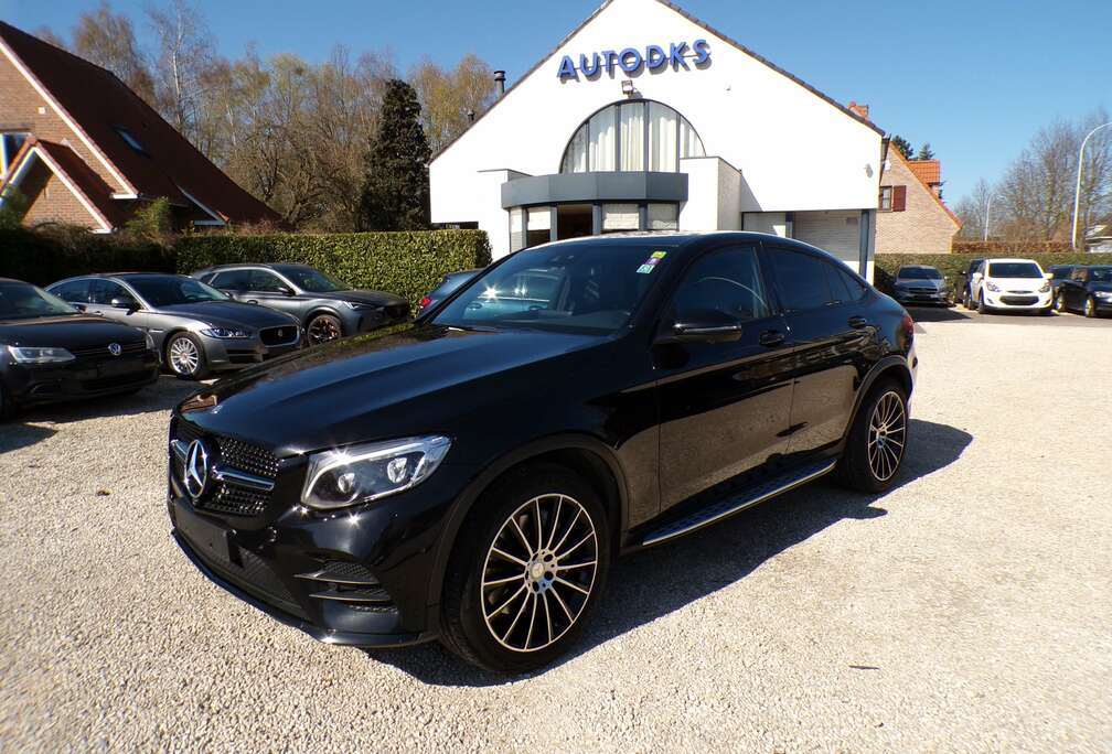 Mercedes-Benz Coupé 4-Matic AMG PACK