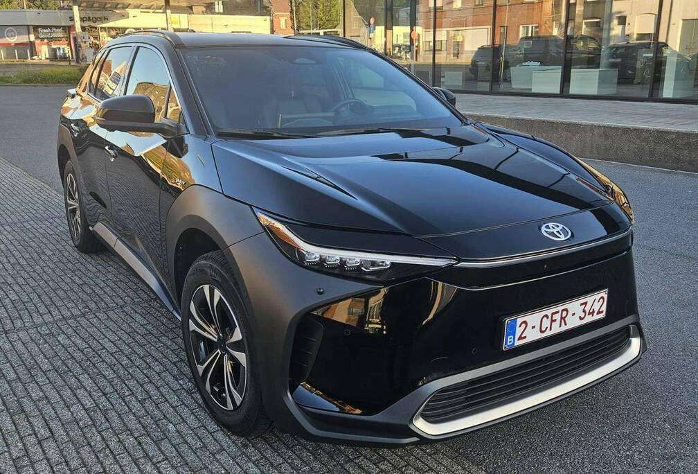 Toyota BZ4X 71.4 kWh 2WD Business Plus