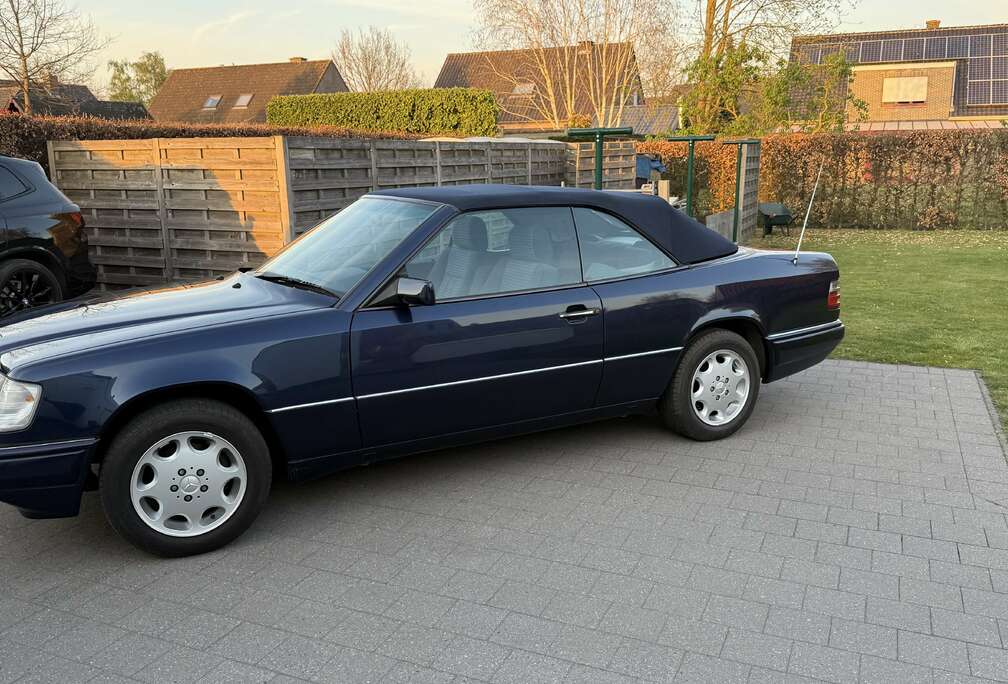 Mercedes-Benz A124 W124