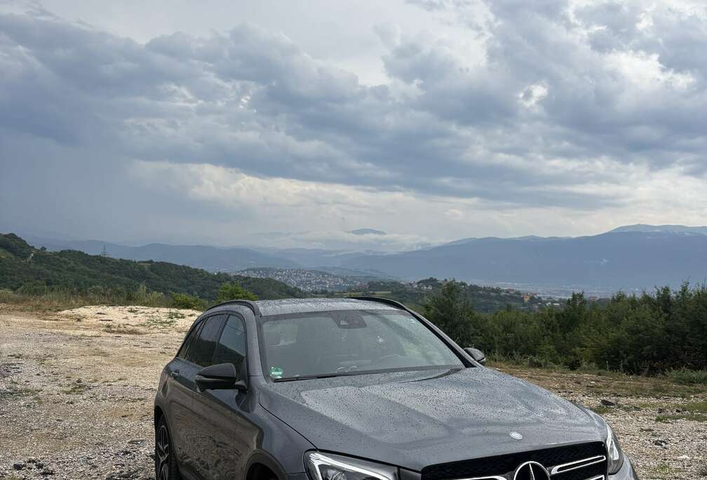 Mercedes-Benz d 4-Matic