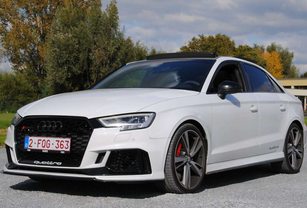 Audi RS3 Limousine S tronic