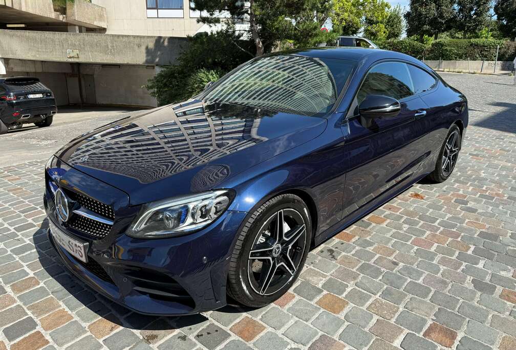 Mercedes-Benz d Coupe 9G-TRONIC AMG Line