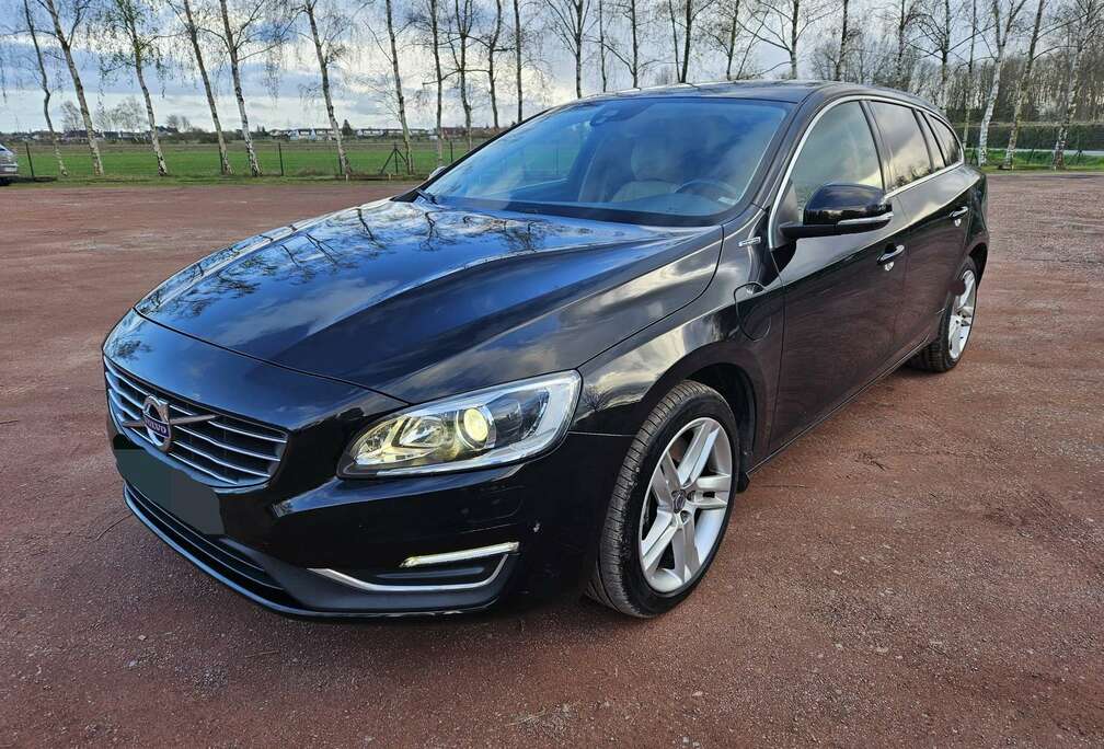 Volvo D6 Twin Engine 220 + 68 ch Geartronic 6 Summum