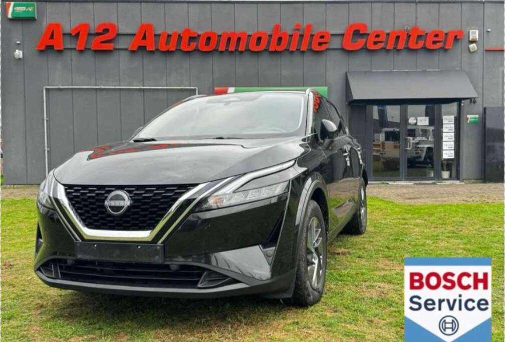 Nissan Qashqai 1.3 DIG-T MHEV  Carplay  Pano