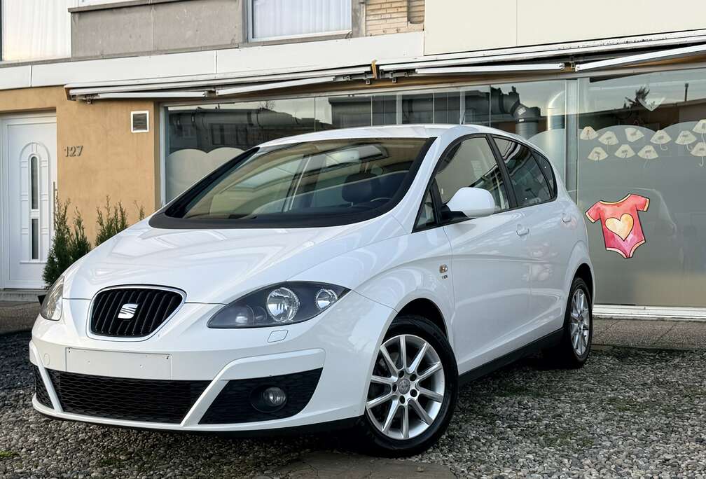 SEAT 2.0 TDI CR DPF DSG Style GEKEURD VOOR VERKOOP