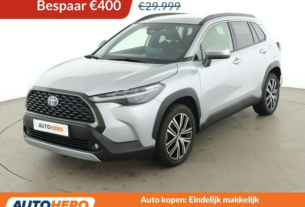 Toyota 2.0 Hybrid FWD Active Drive