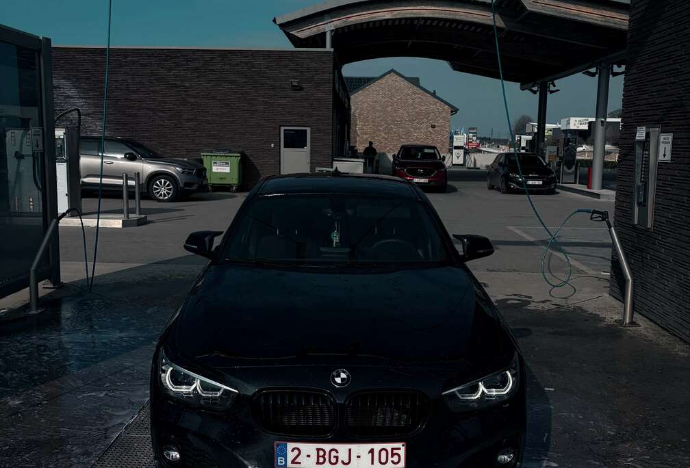 BMW 118i