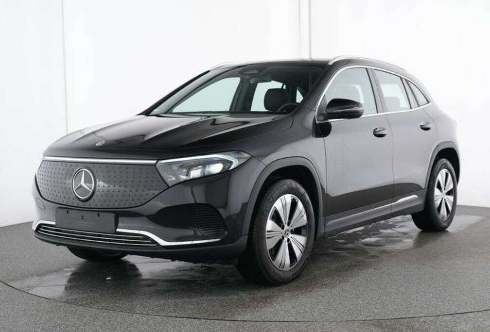 Mercedes-Benz Progressive Distronic, Camera, Led, Pdc, Smartphon