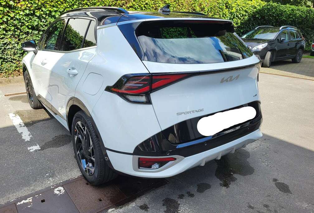 Kia 1.6 T-GDI AWD Plug-in Hybrid GT-Line + Winter tyre