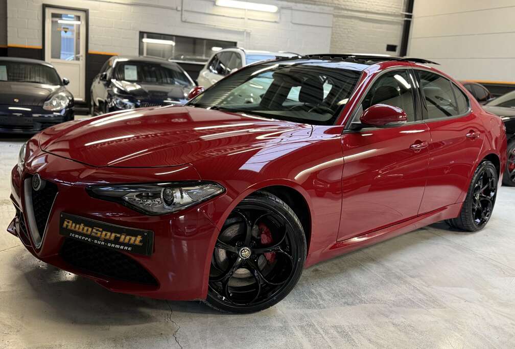 Alfa Romeo TOIT OUVRANT * JANTES QUADRIFOGLIO * TVA
