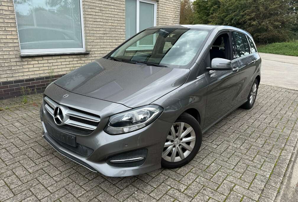 Mercedes-Benz B 180 BE Edition
