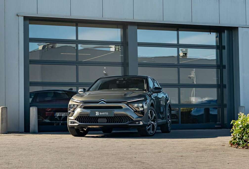 Citroen 1.6 Turbo Benz. | Hybride 225 PK | Shine | Came...
