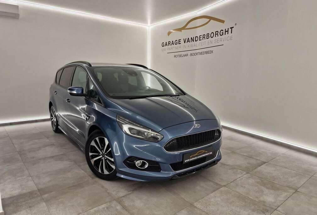 Ford ST-LINE BENZINE 7 ZITPLAATSEN 59000KM
