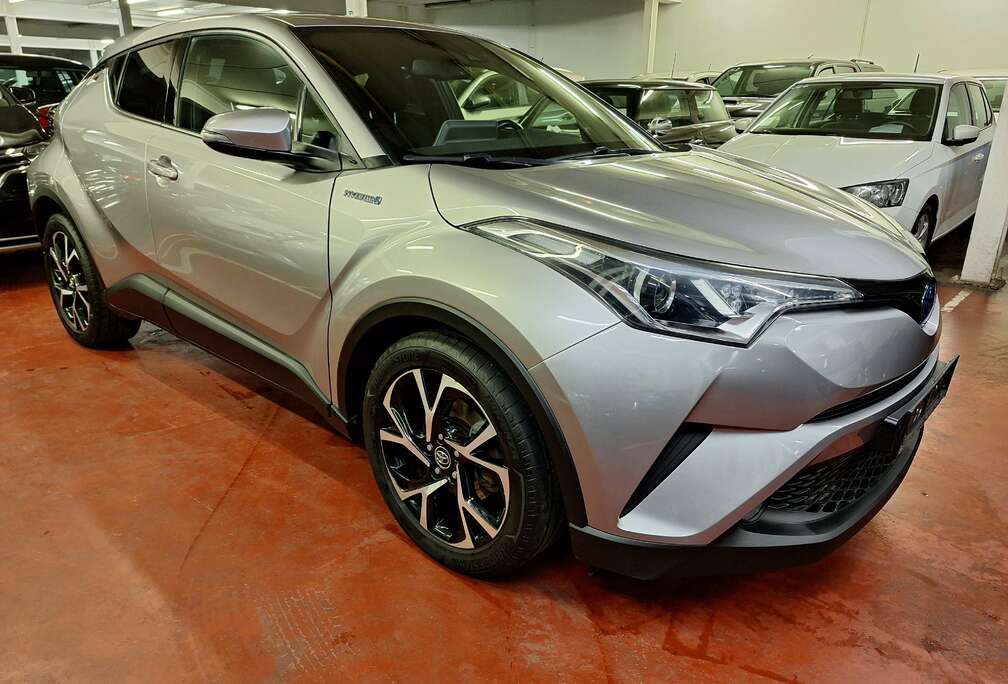 Toyota 1.8i VVT-i Hybrid - 19.500 € HTVA