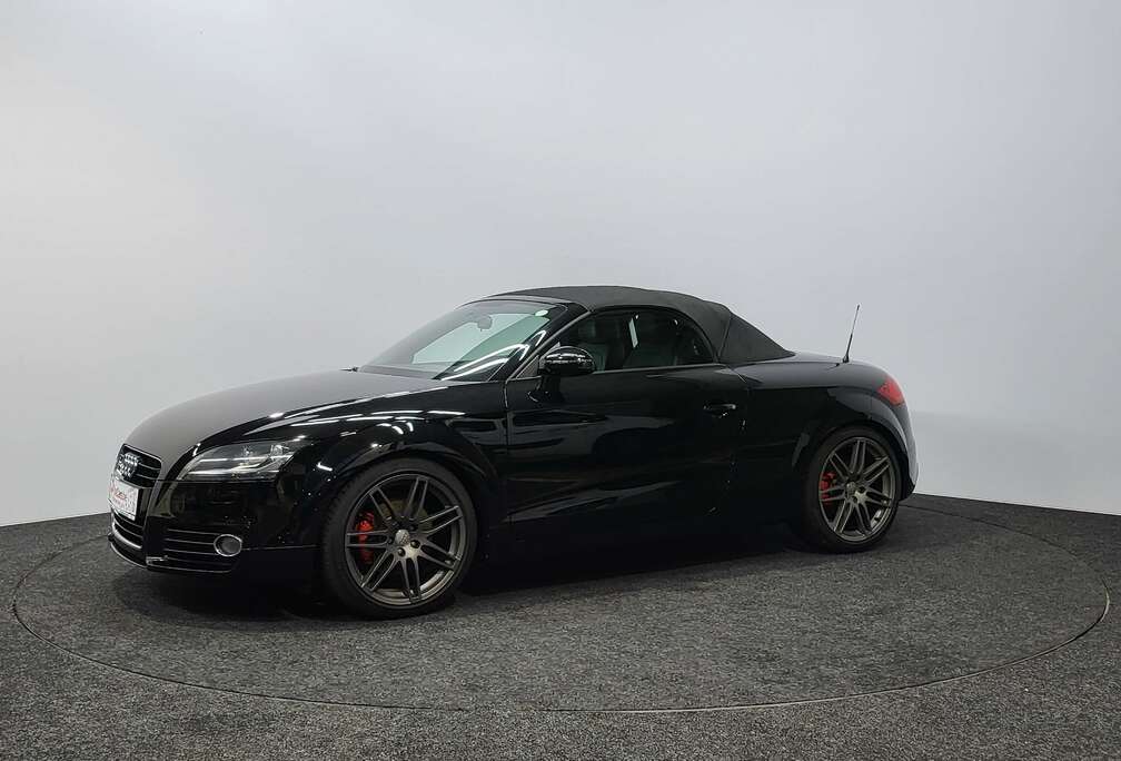 Audi Cabrio 1.8 TFSI  Xenon  Airco  Radio  Spoiler