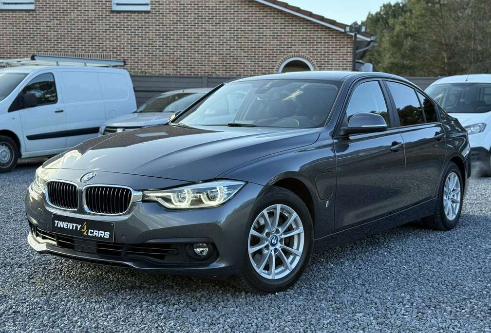 BMW Plug-In Hybrid Automaat Navi CruiseC Airco Led *