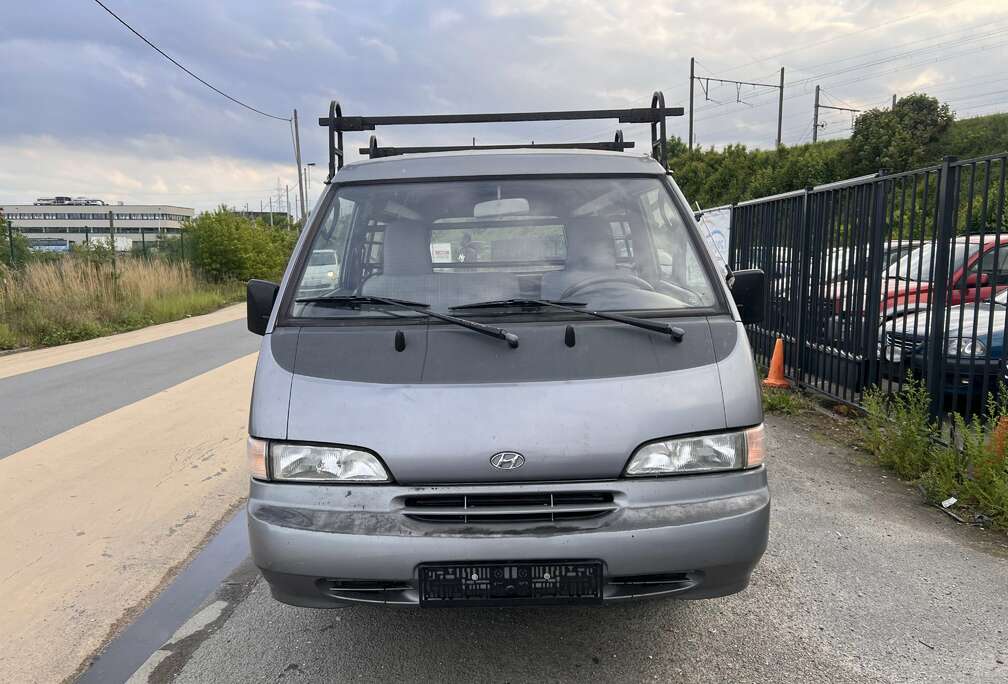 Hyundai H100 TOLE 2.5 D (3pl)