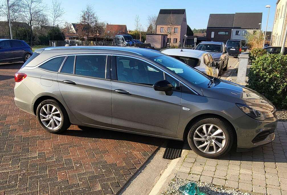 Opel Astra 1.2 Turbo Start/Stop Sports TourerElegance