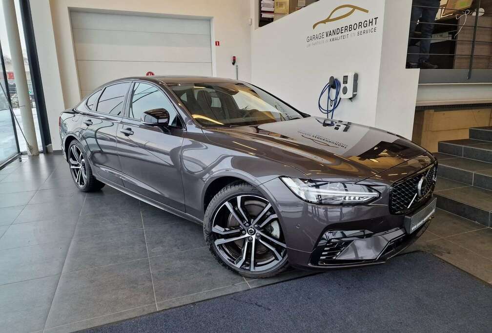 Volvo T8 PLUS DARK-LUCHTVERING- HARMAN KARDON -OPEN DAK