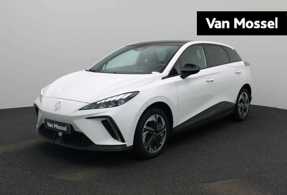 MG 64 kWh Luxury