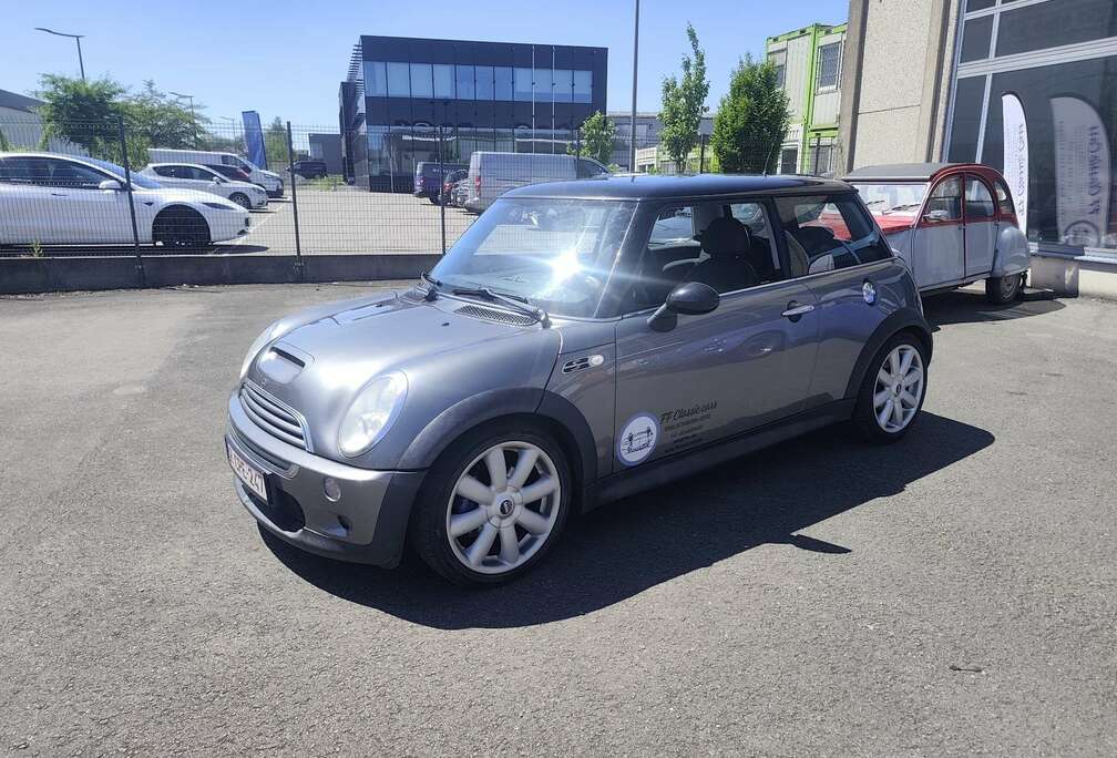 MINI 1.6i - 170