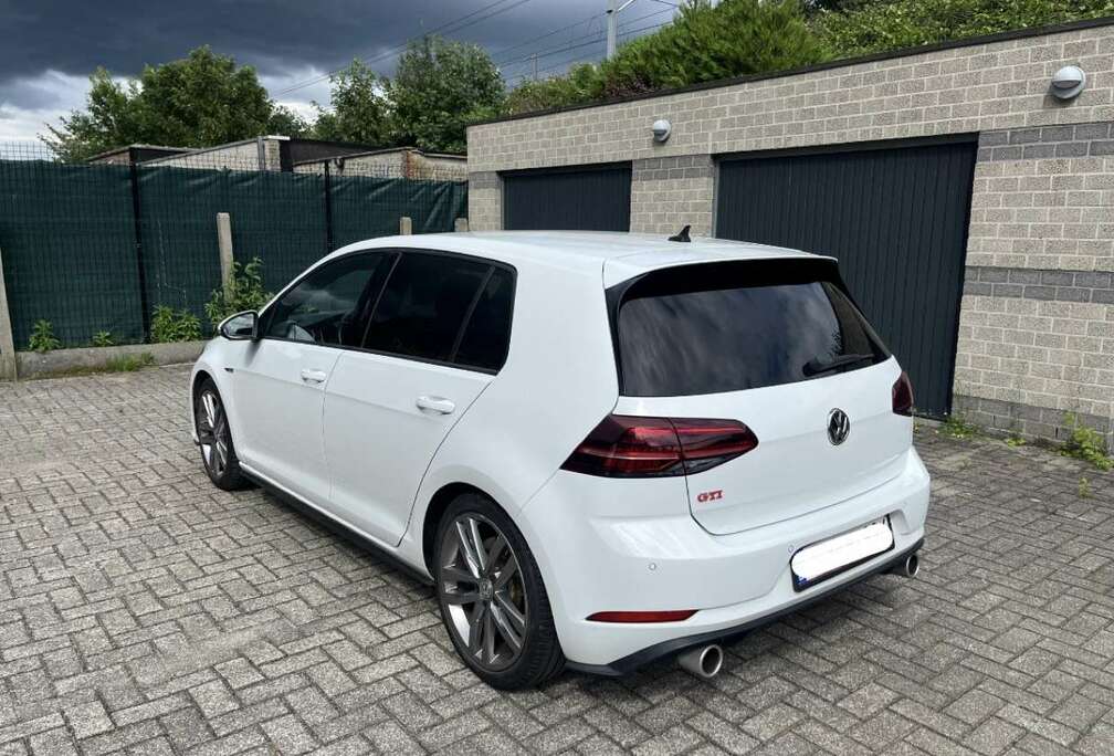 Volkswagen 2.0 TSI Performance DSG