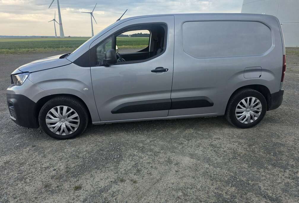 Peugeot 1.5 Hdi L2H1 Premium 121 S/S