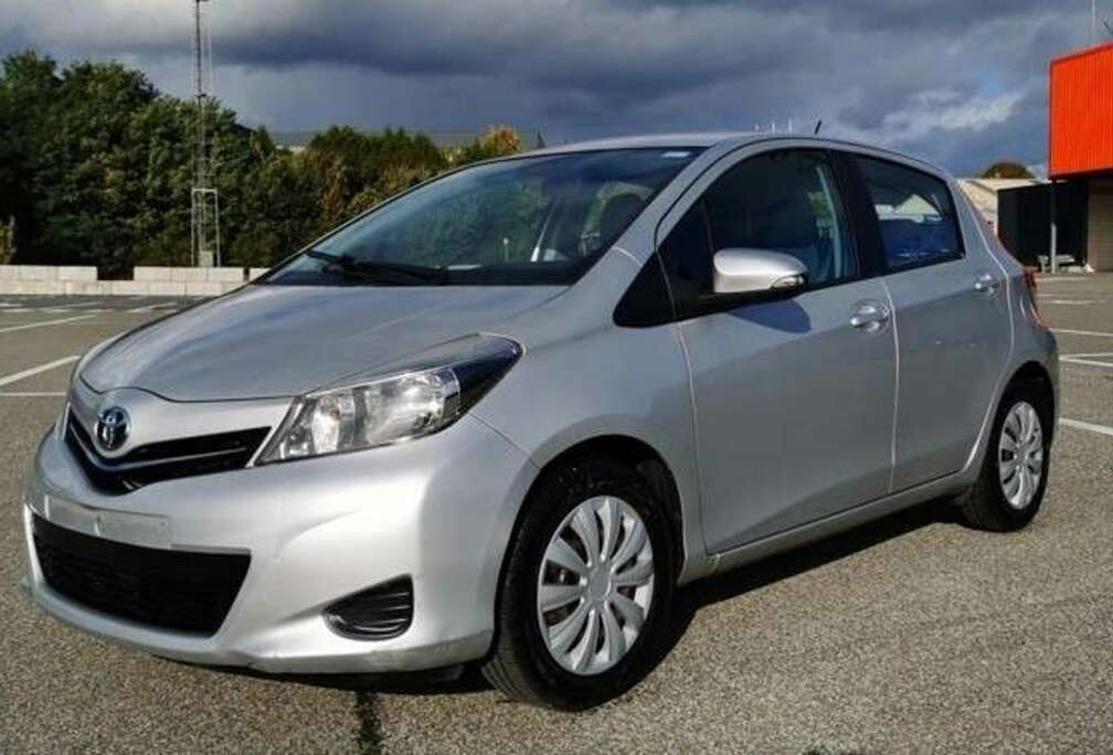 Toyota Yaris 1.33i VVT-i Active