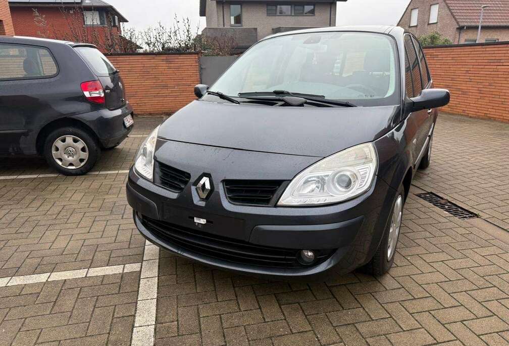 Renault Scenic 1.6i automatic
