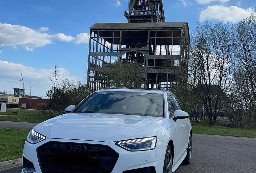 Audi Avant 30 TDI S tronic line