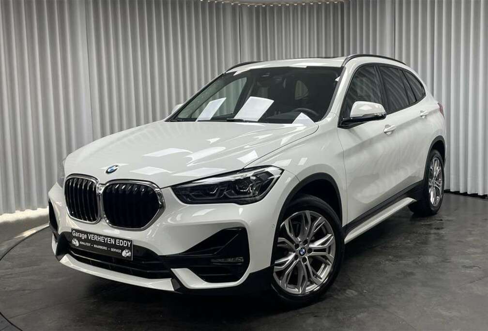 BMW S-drive18i / X-Line / Aut. / LED / Pano dak / Navi